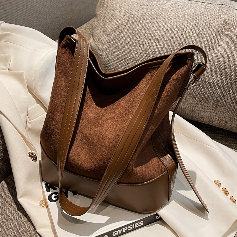 Premium Versatile Shoulder Bag For Women Large Capacity - Image 7
