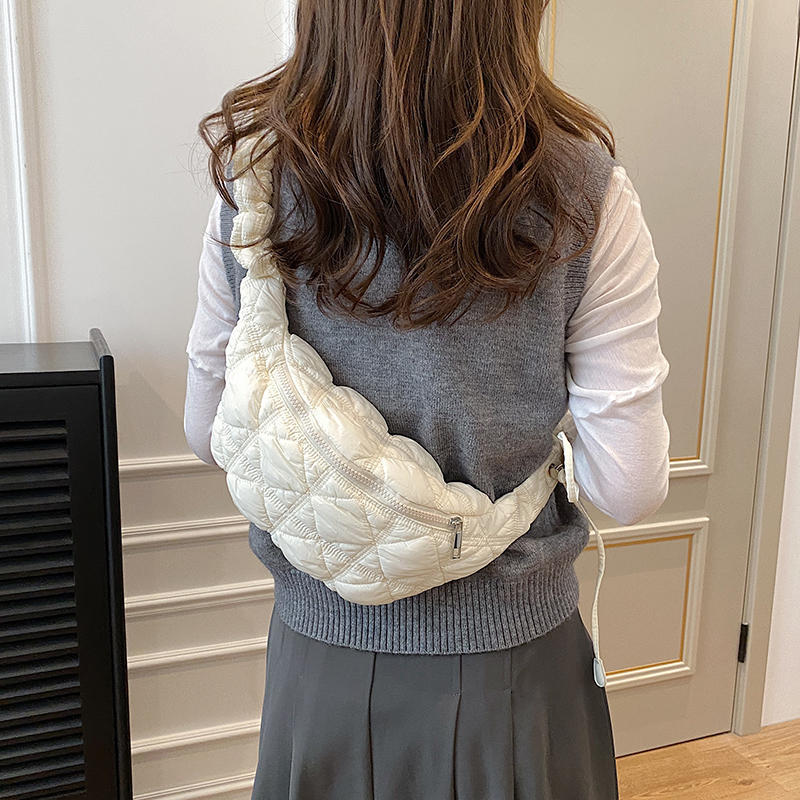 Women's All-match Casual Bubble Mini Pleated Slanted Chest Bag - Image 3