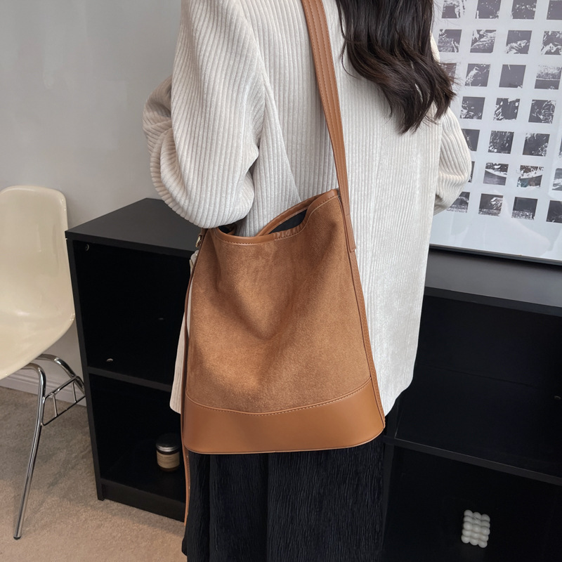 Premium Versatile Shoulder Bag For Women Large Capacity - Image 2